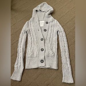 Hollister Women’s Gray Sweater XS